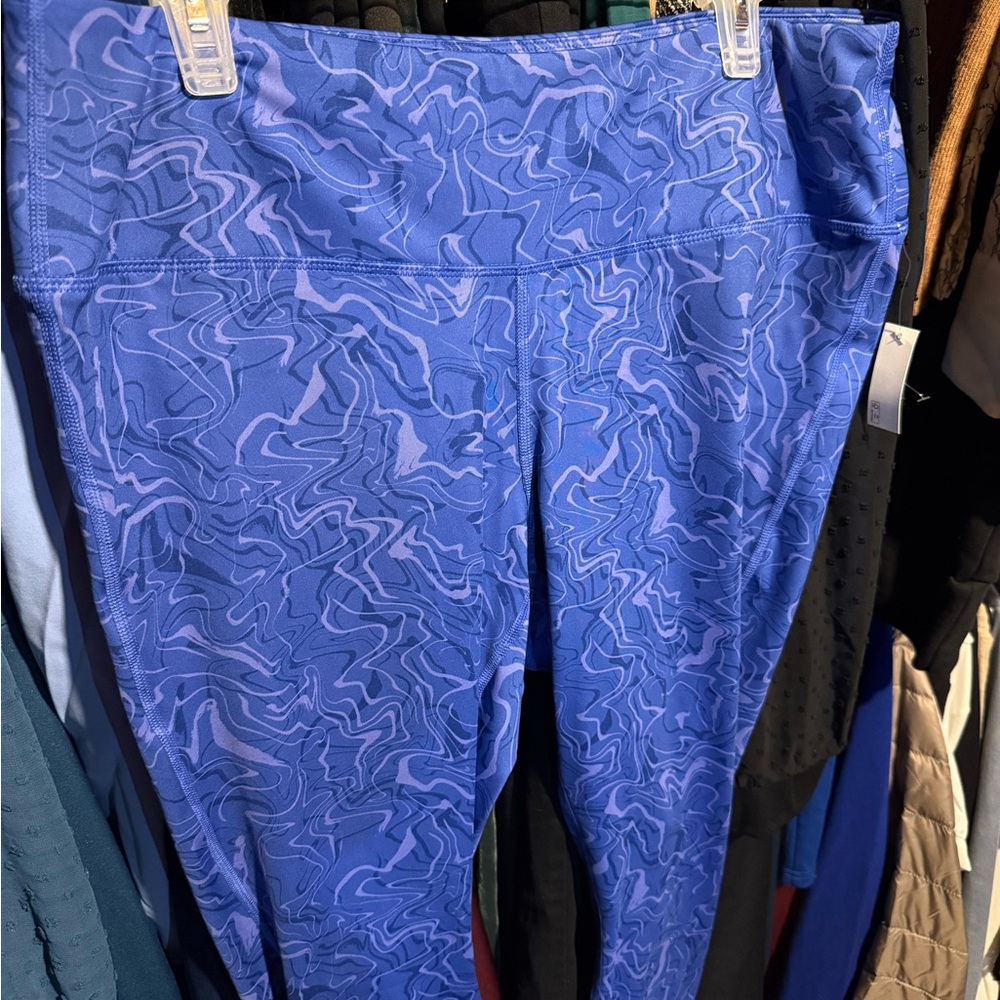 Amazon Essentials Blue Patterned Leggings - Picture 3 of 6